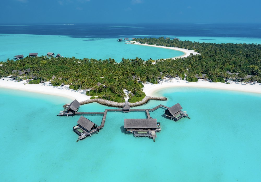 Fanditha at One&Only Reethi Rah thumbnail 3